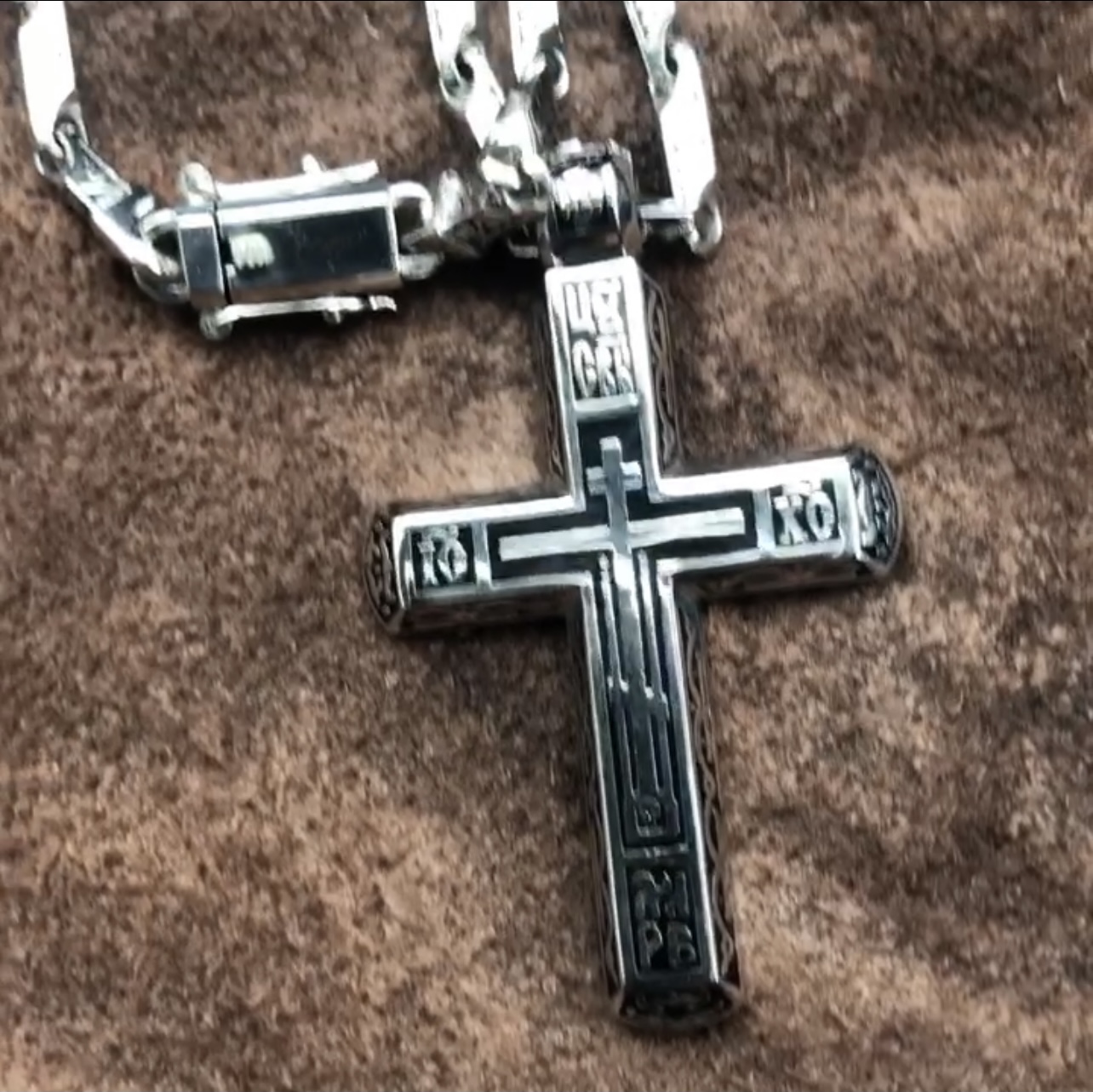 Православный крест из платины с чёрной эмалью