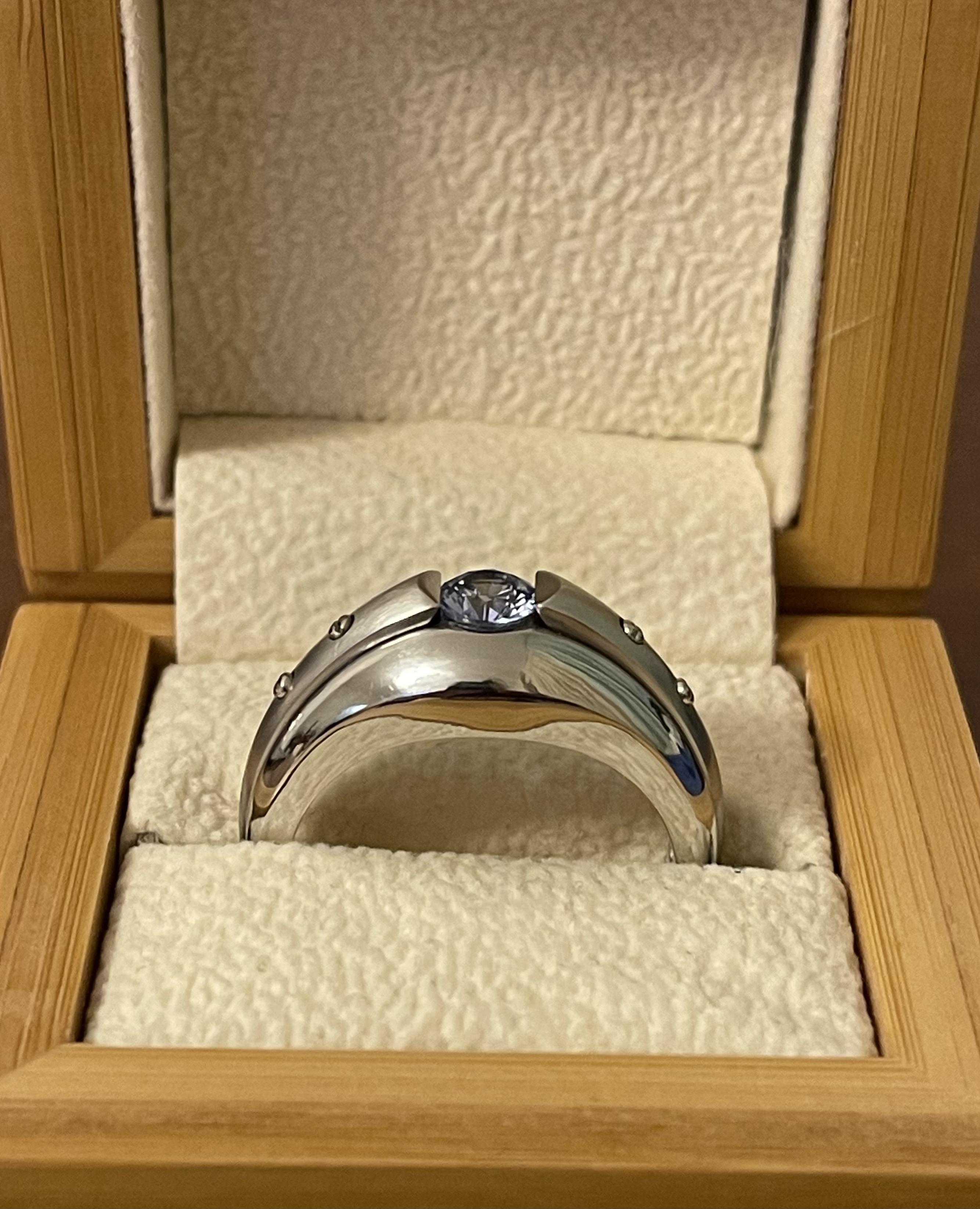Мужское кольцо с сапфиром(0,90 ct.) из палладия 850 пробы