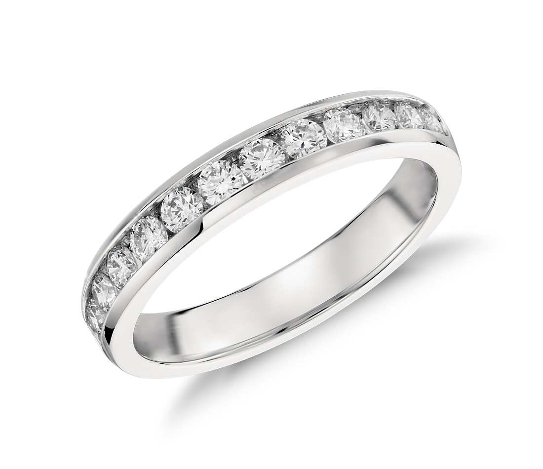Обручальное кольцо из платины с бриллиантами(0,60 ct)